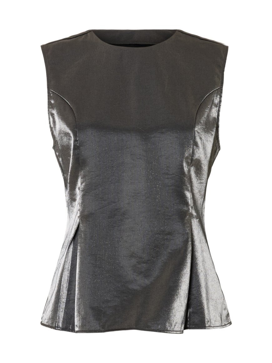 Selected, 11.990 kr.