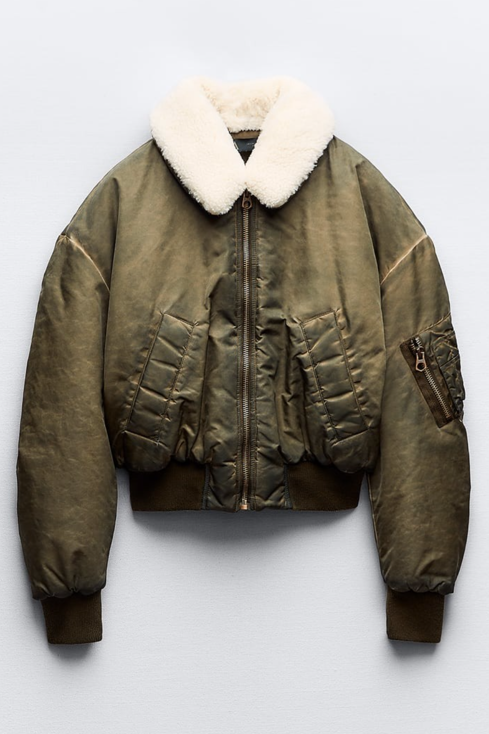 Zara, 11.995 kr.