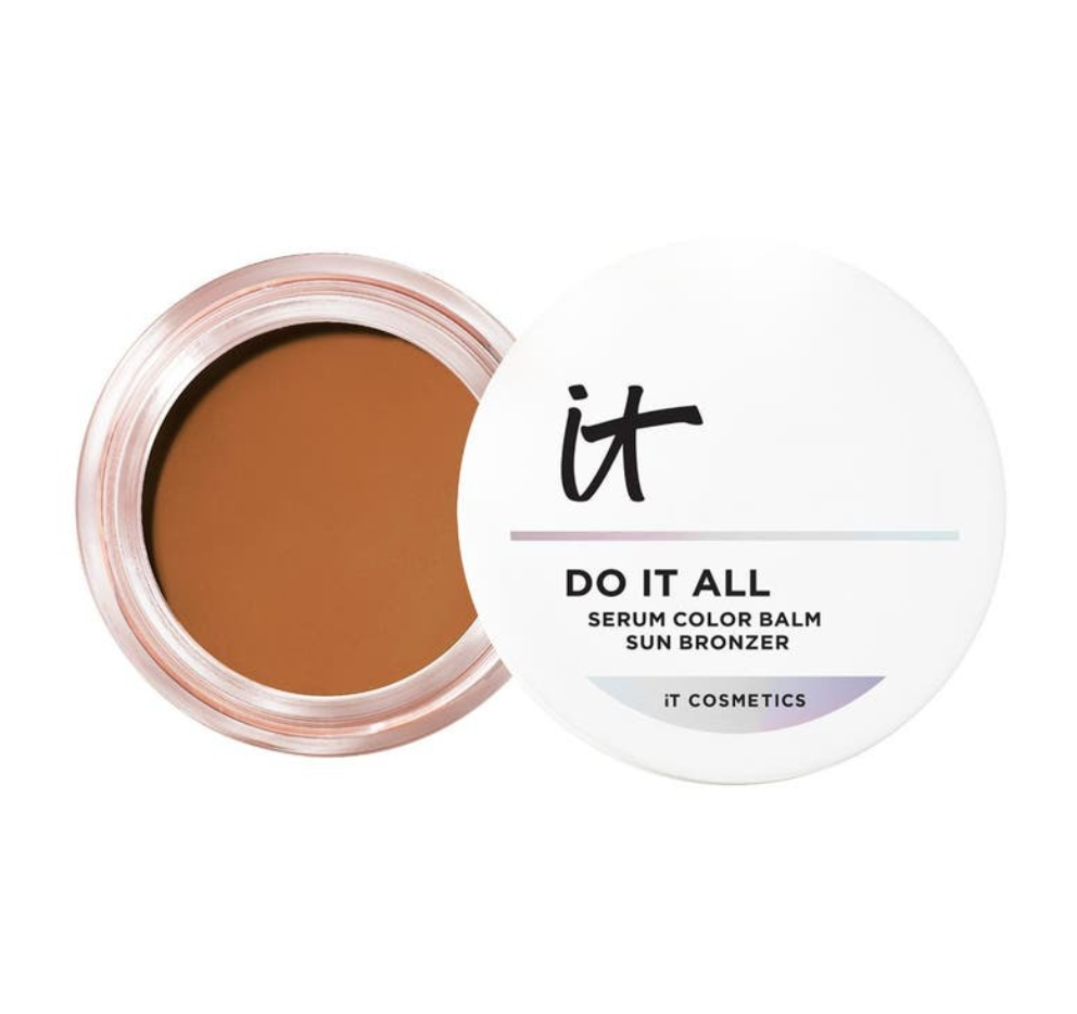 Liturinn Sunbronze er fallegur "sólarpúður" litur sem minnir svolítið á enn kremaðri útgáfu af Soft Sculpt Transforming Skin Enhancer frá Makeup By Mario sem er svo vinsæll. Hagkaup, 5.321 kr.