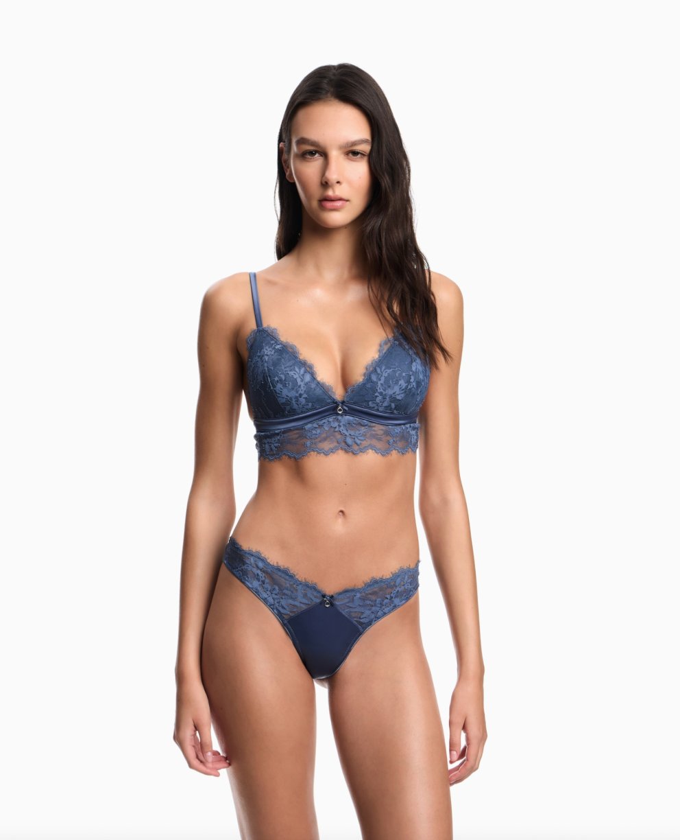 Armani, Mathilda, 12.990 kr.