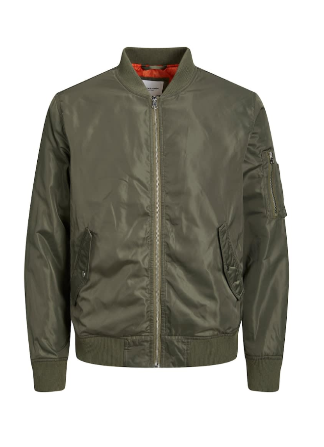 Jack & Jones, 14.990 kr.