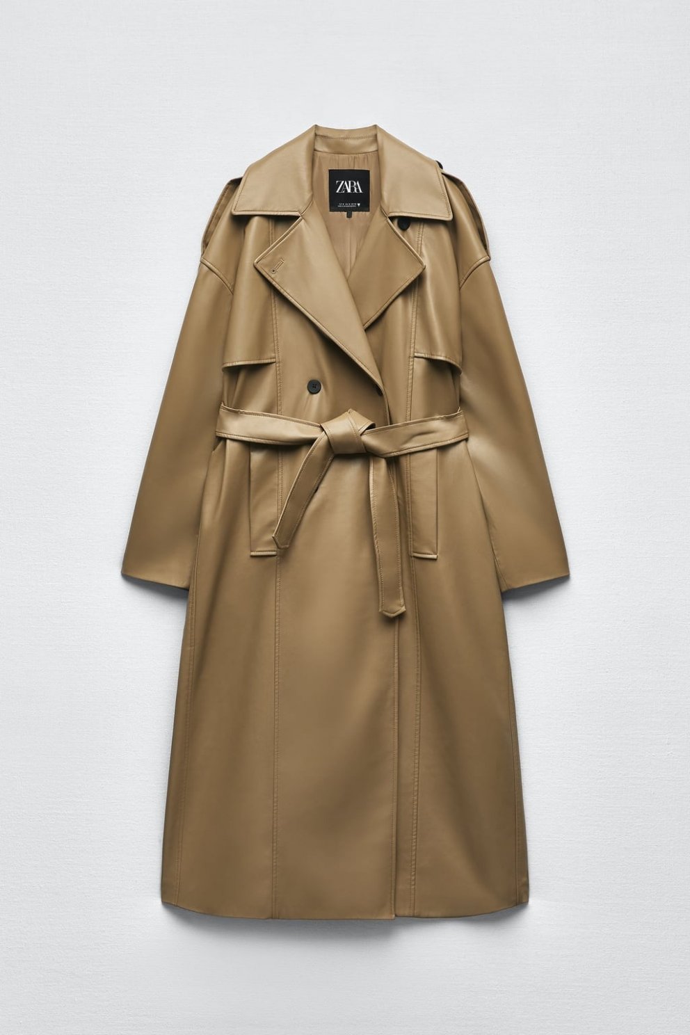 Zara, 15.995 kr.