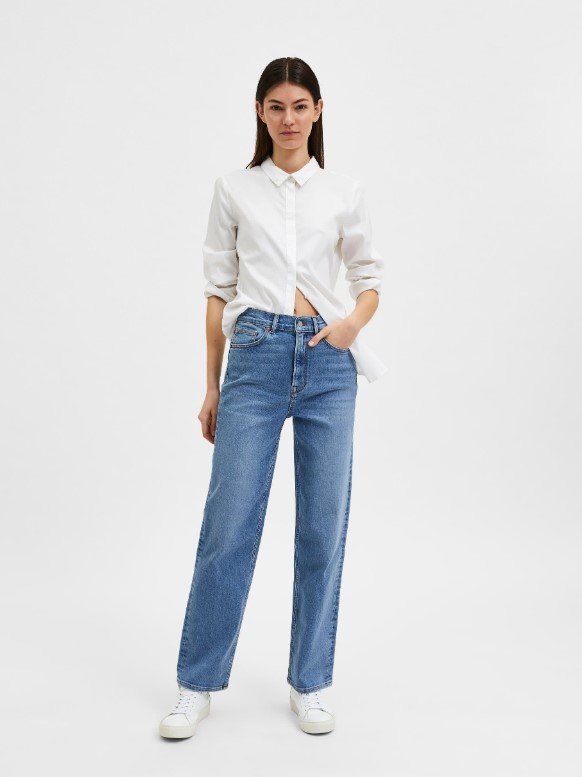 Selected, 16.990 kr.