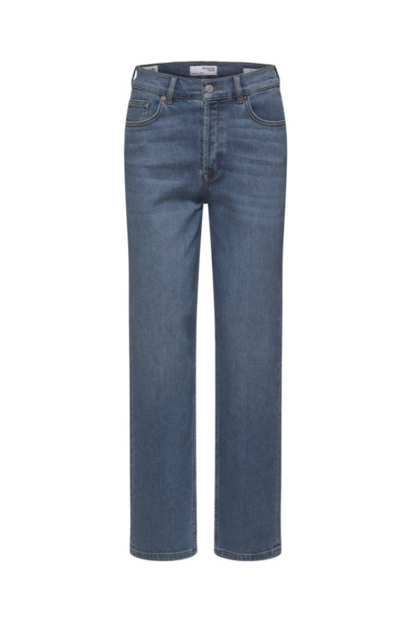 Selected, 16.990 kr.