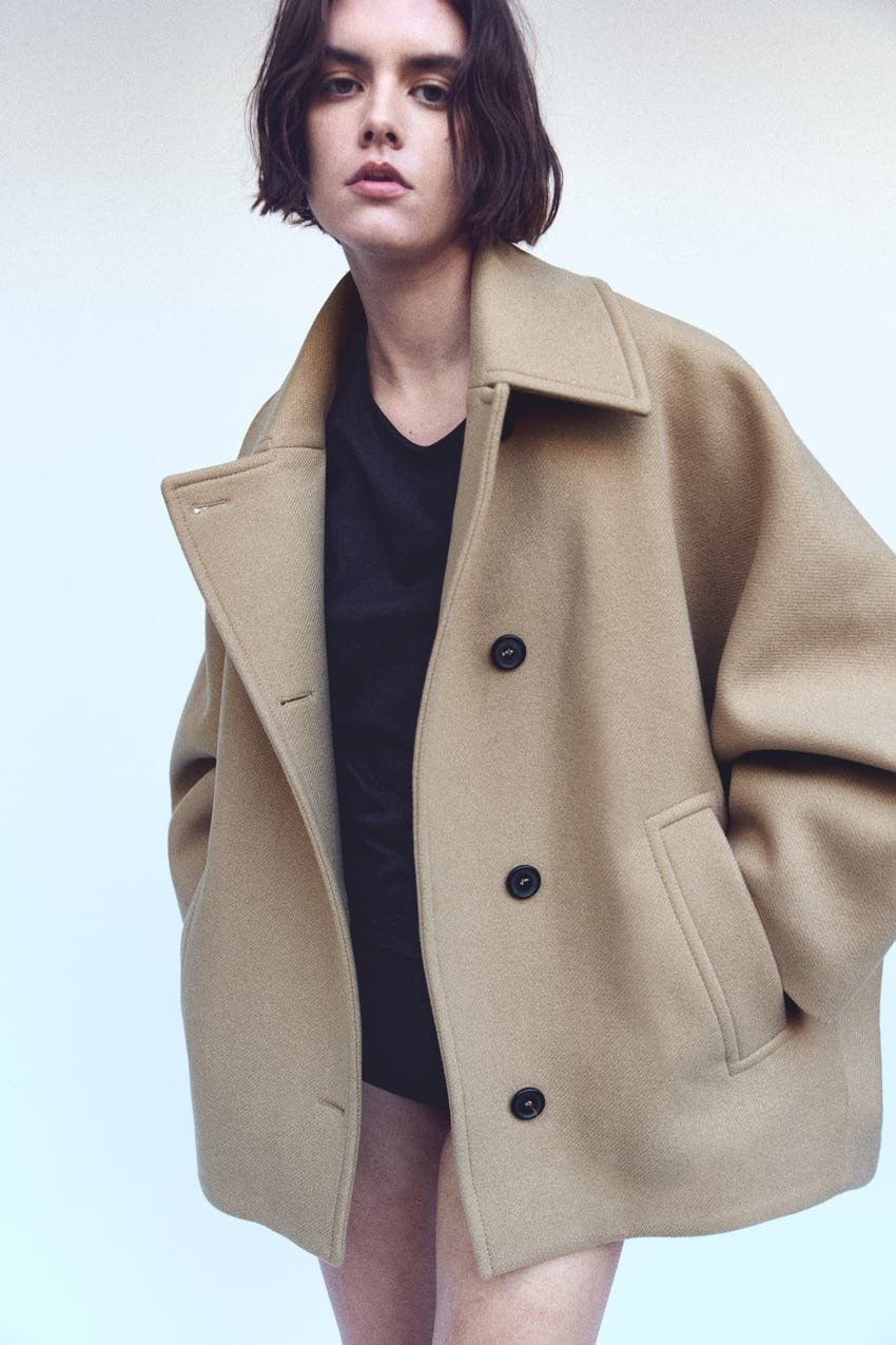 Stuttur jakki úr ullarblöndu, Zara, 16.995 kr.