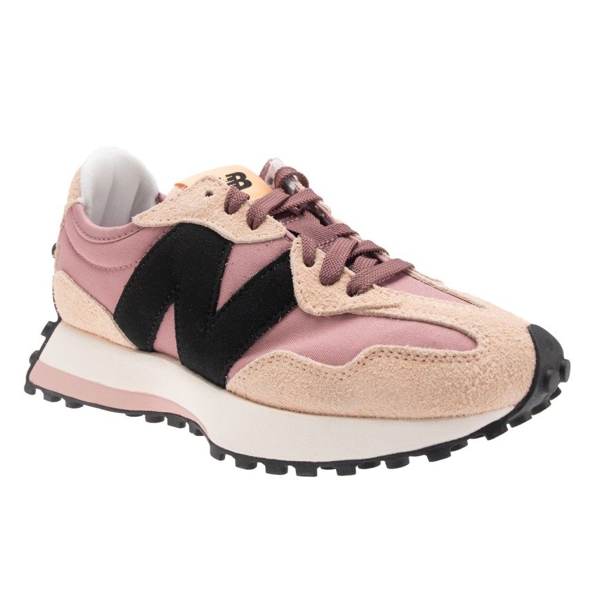 New Balance, 21.995 kr.