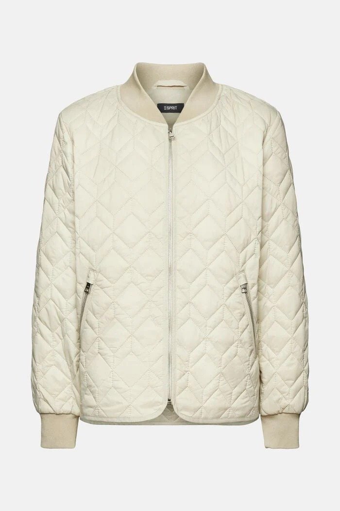 Esprit, 22.995 kr.