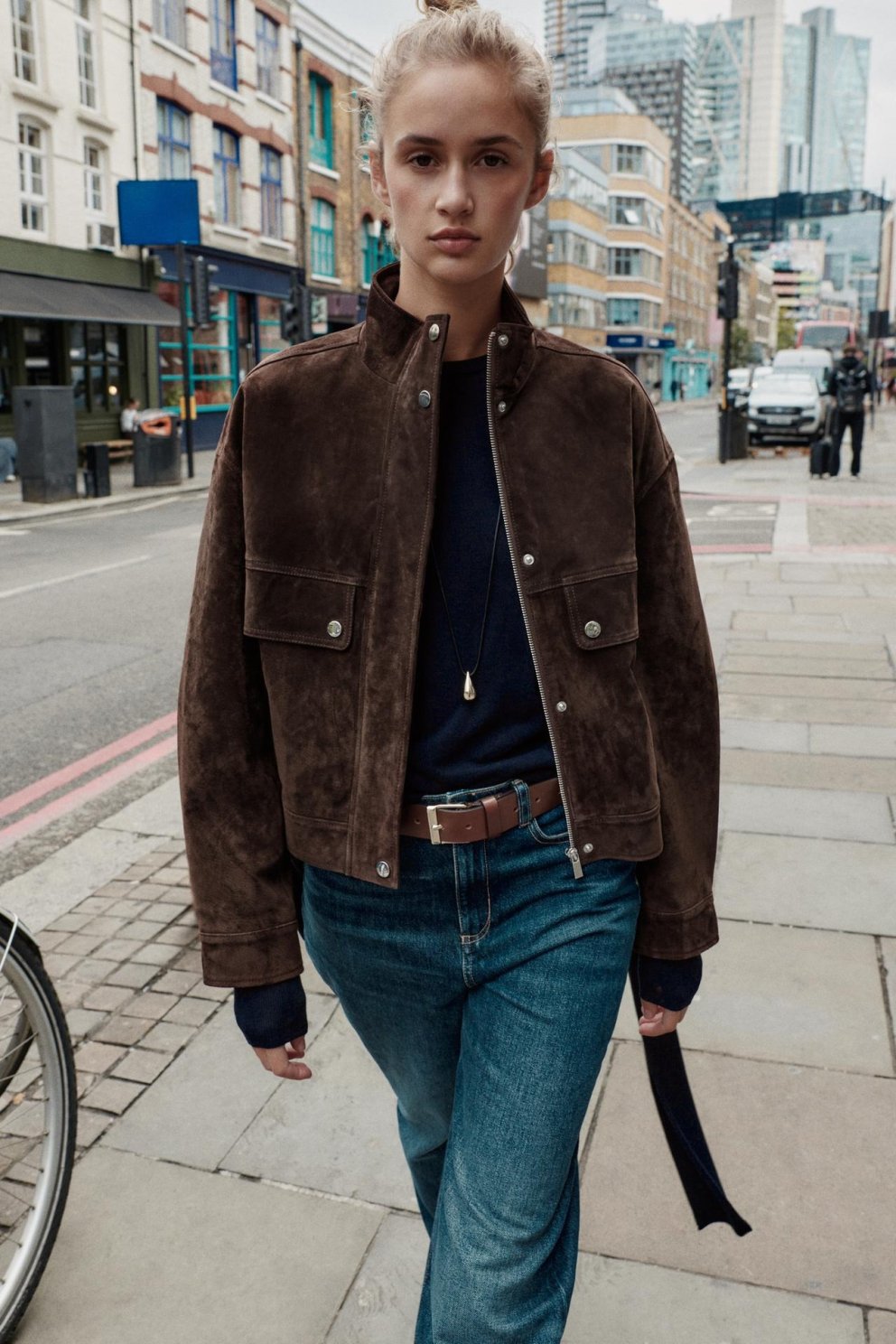 Zara, 22.995 kr.