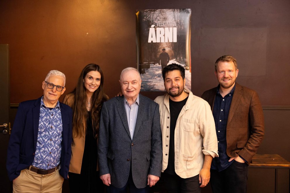 Frá frumsýningu Velkominn Árni í Bíó Paradís. David Balsam, Allan Sigurðsson, Árni Jón Árnason, Viktoría Hermannsdóttir og Sólmundur Hólm.