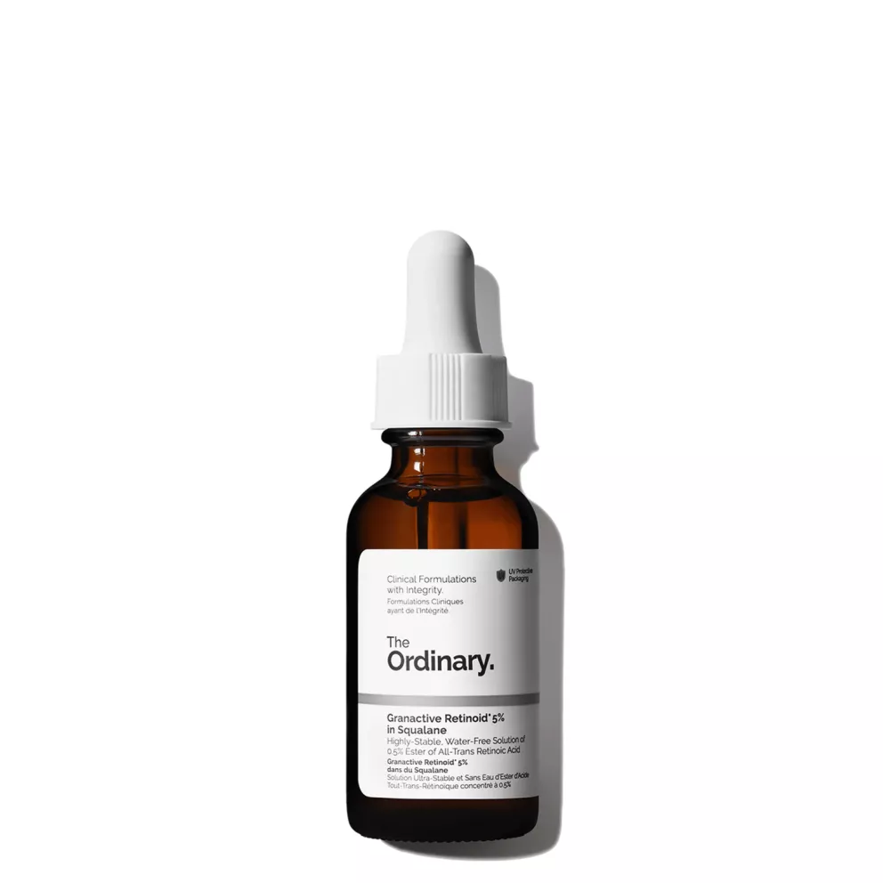 Retinol er eitt af fáum innihaldsefnum sem hafa sannað virkni sína á hrukkur og fínar línur. Okkur þykir óþarfi að kaupa það dýrum dómi og elskum The Ordinary! Lyfja, 3.299 kr.