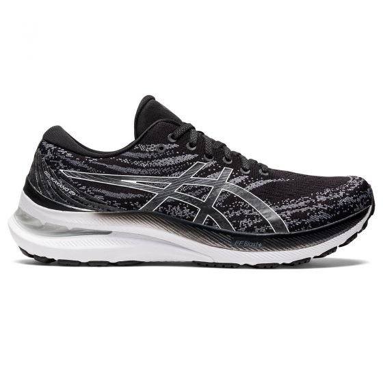 Asics-íþróttaskór, Útilíf, 37.992 kr.