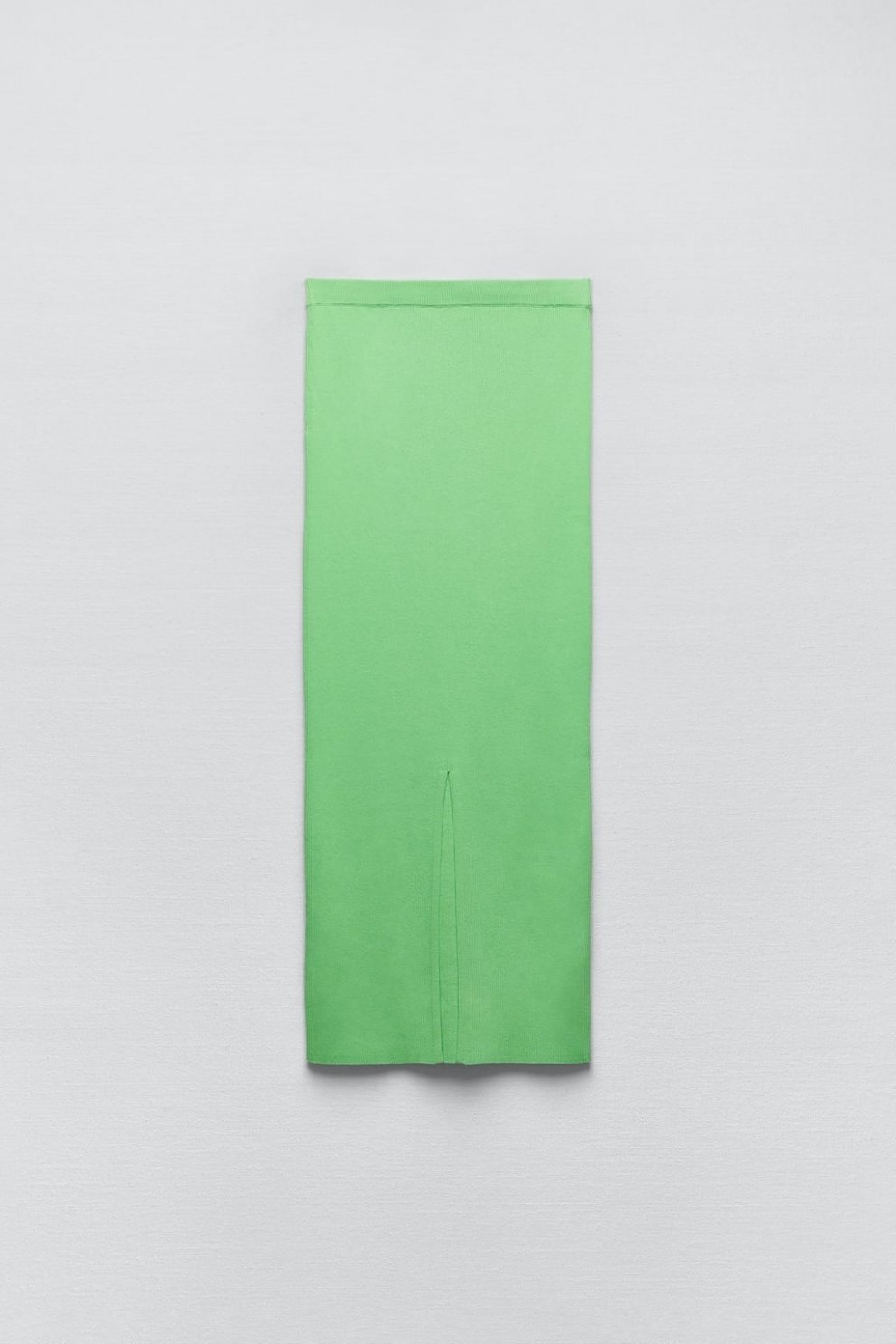 Zara, 4.595 kr.