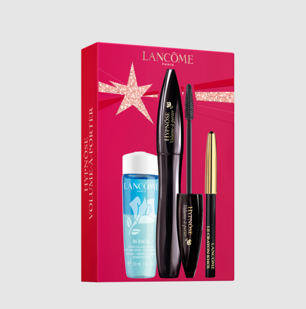 Lancôme eru snillingar í djúsí gjafaöskjum fyrir jólin. Þessi inniheldur maskarann Volume-a-Porter, sem við mælum með, augnblýanti og augnhreinsinum vinsæla. Lyfja, 4.711 kr.