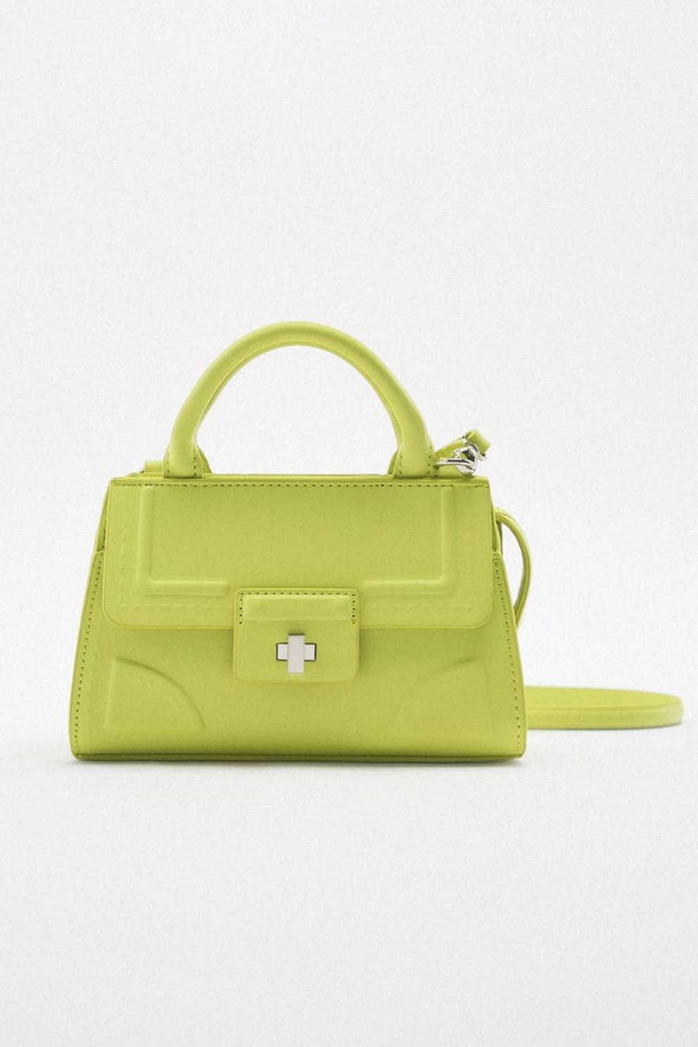 Zara, 4.995 kr.