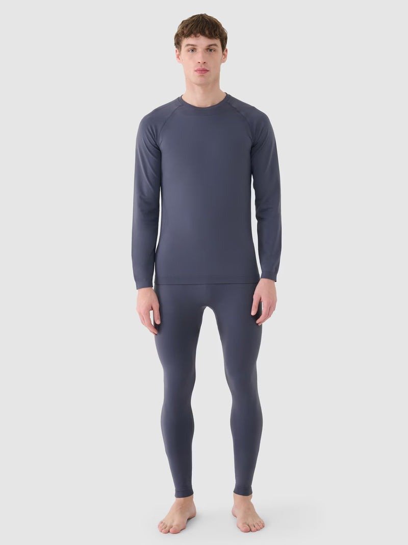 4F, 5.090/7.390 kr.