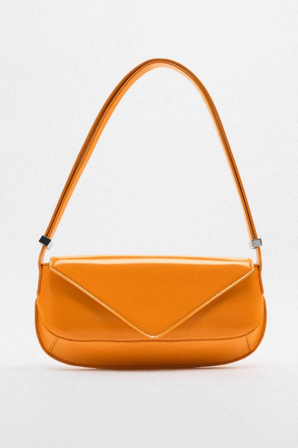 Zara, 5.495 kr.