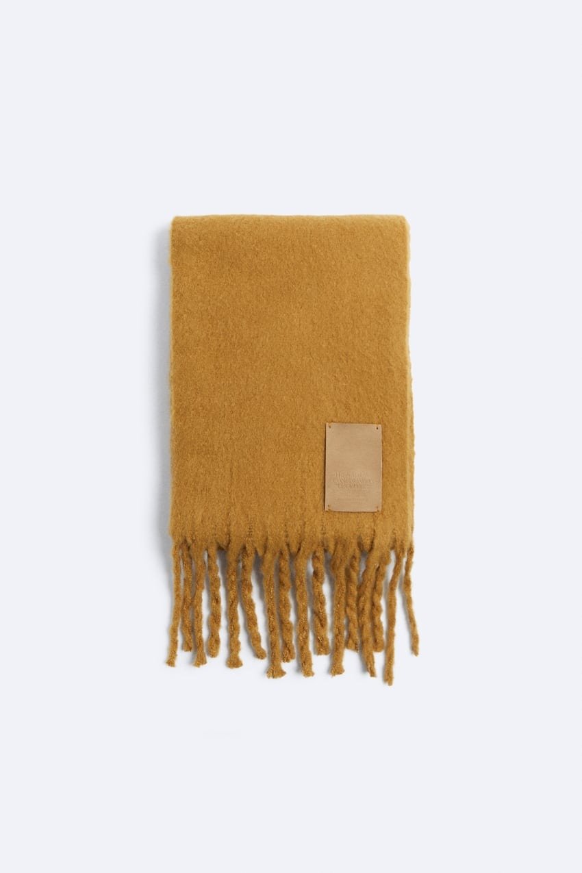 Zara, 5.595 kr.