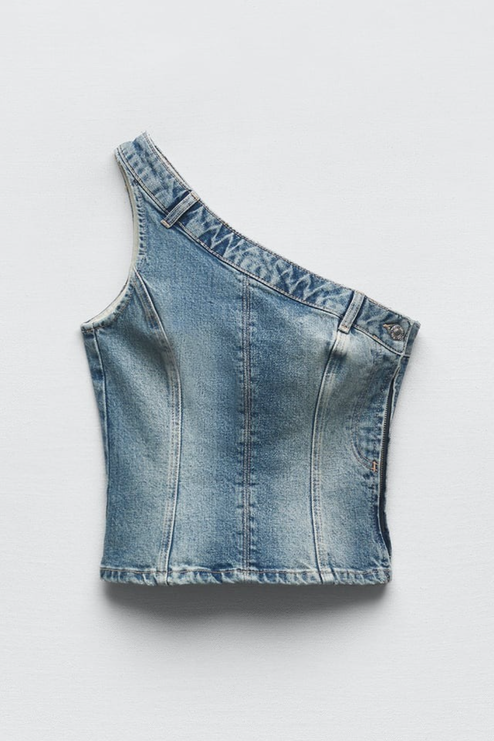 Zara, 5.995 kr.