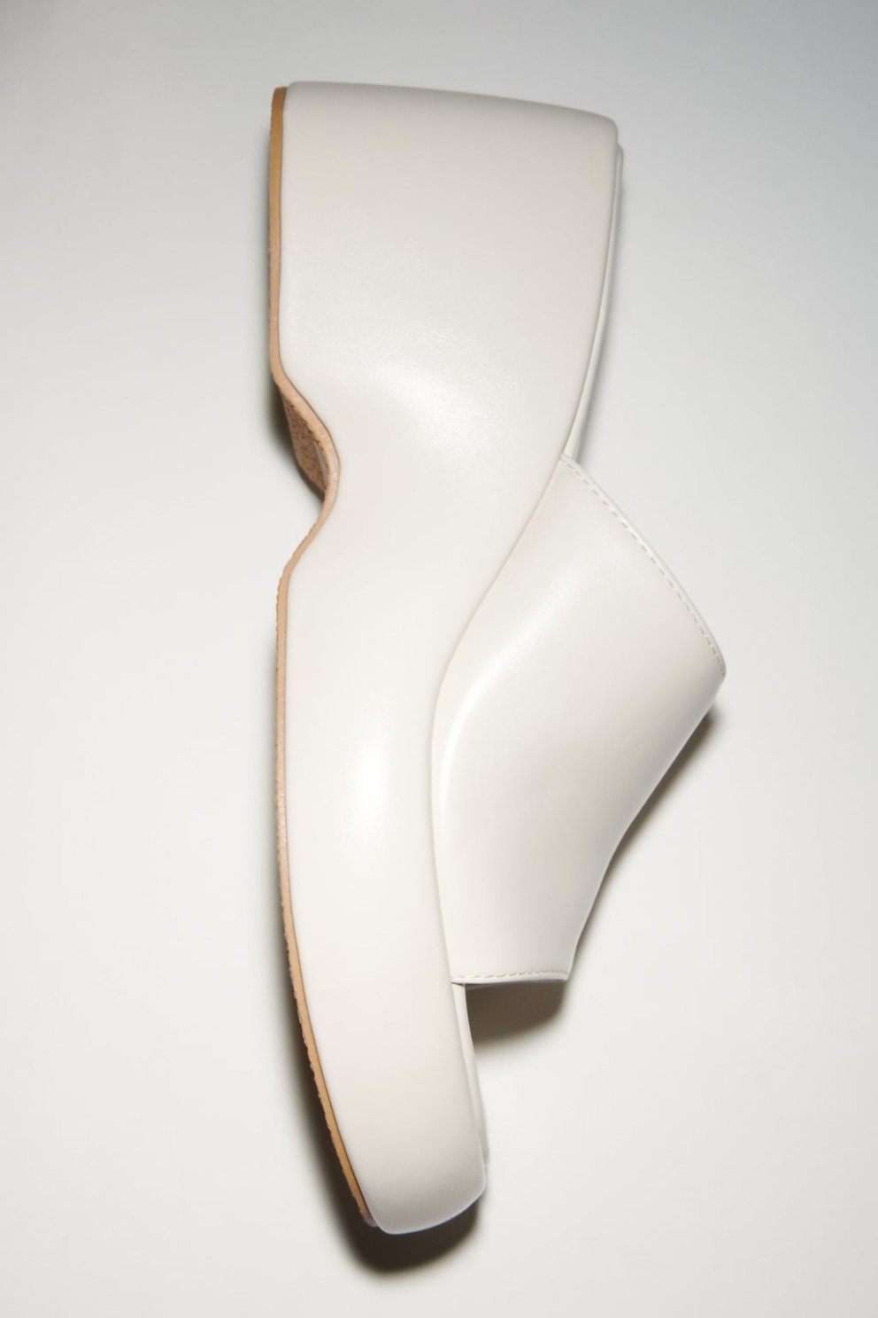 Zara, 6.495 kr.