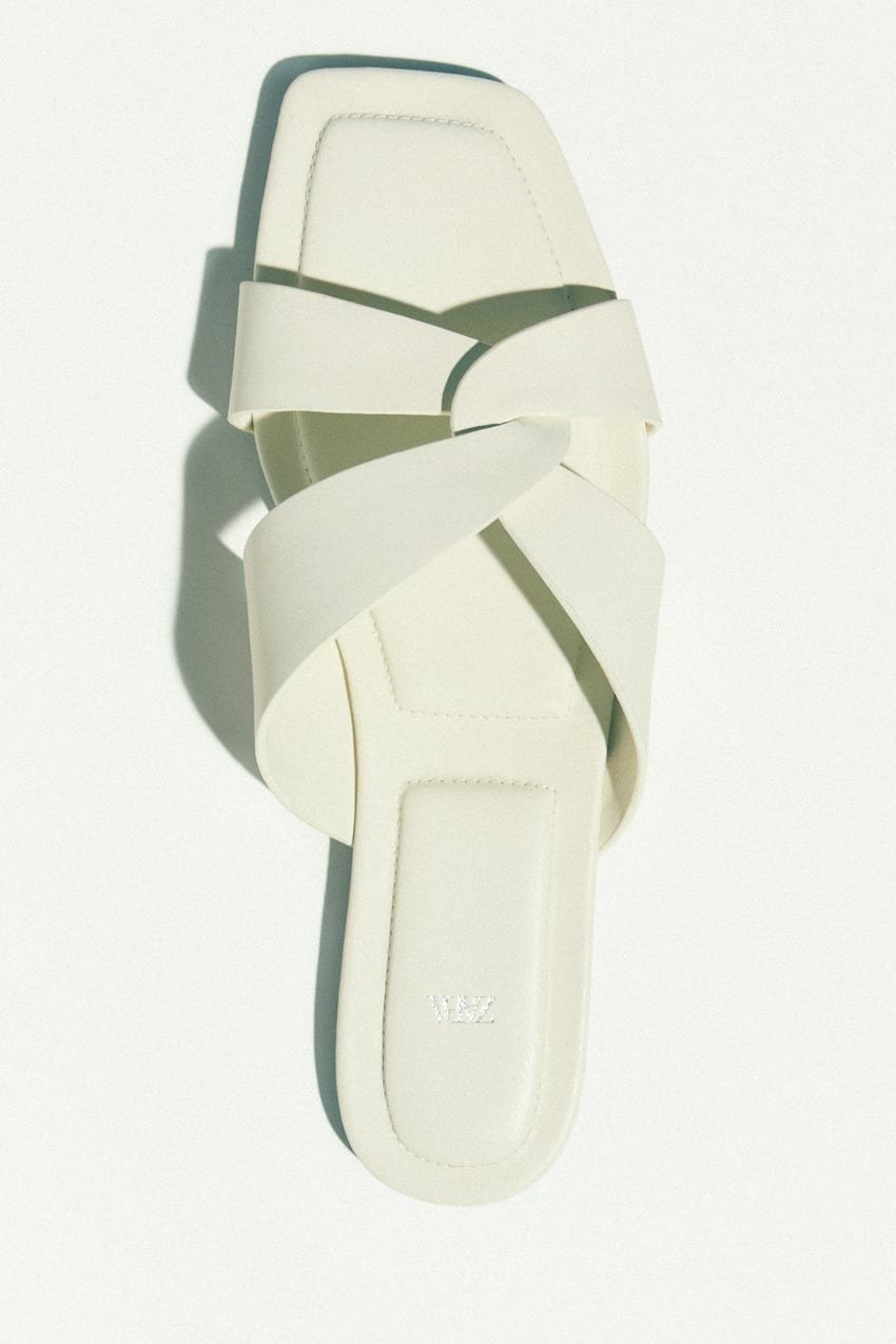 Zara, 6.495 kr.