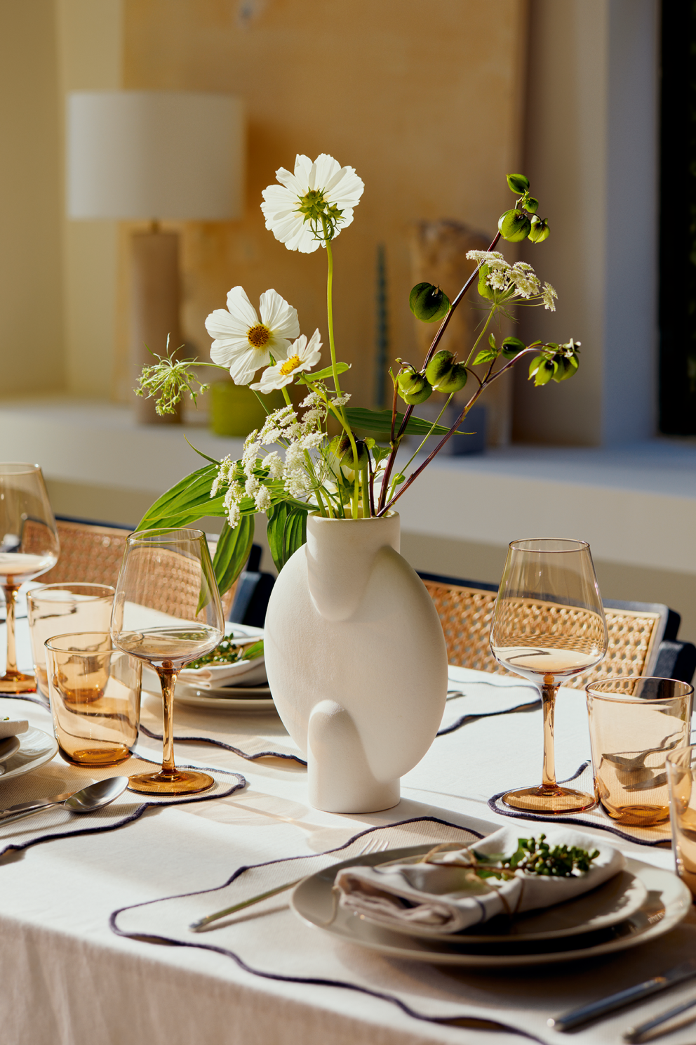 H&M Home er þekkt fyrir grafíska vasa sem gefa heimilinu smart yfirbragð.