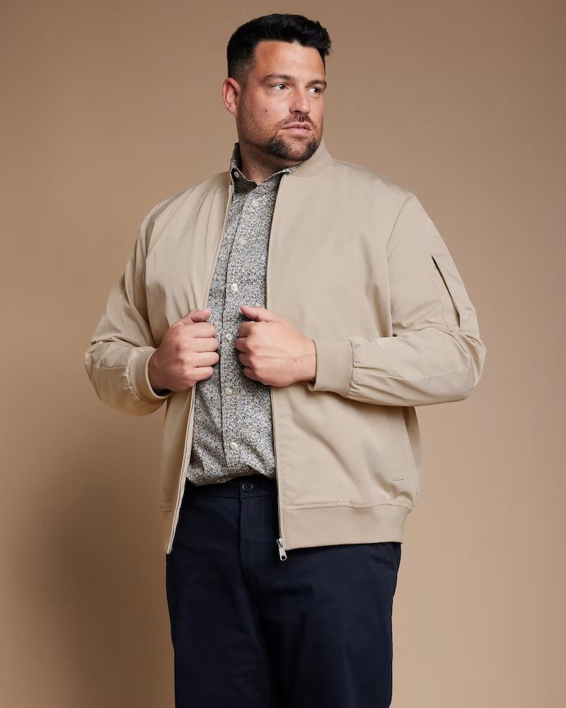 Dressmann XL Smáralind.