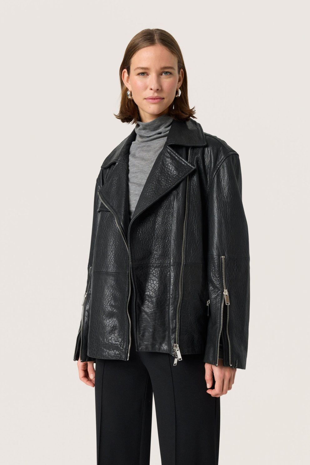 Karakter, 76.995 kr.