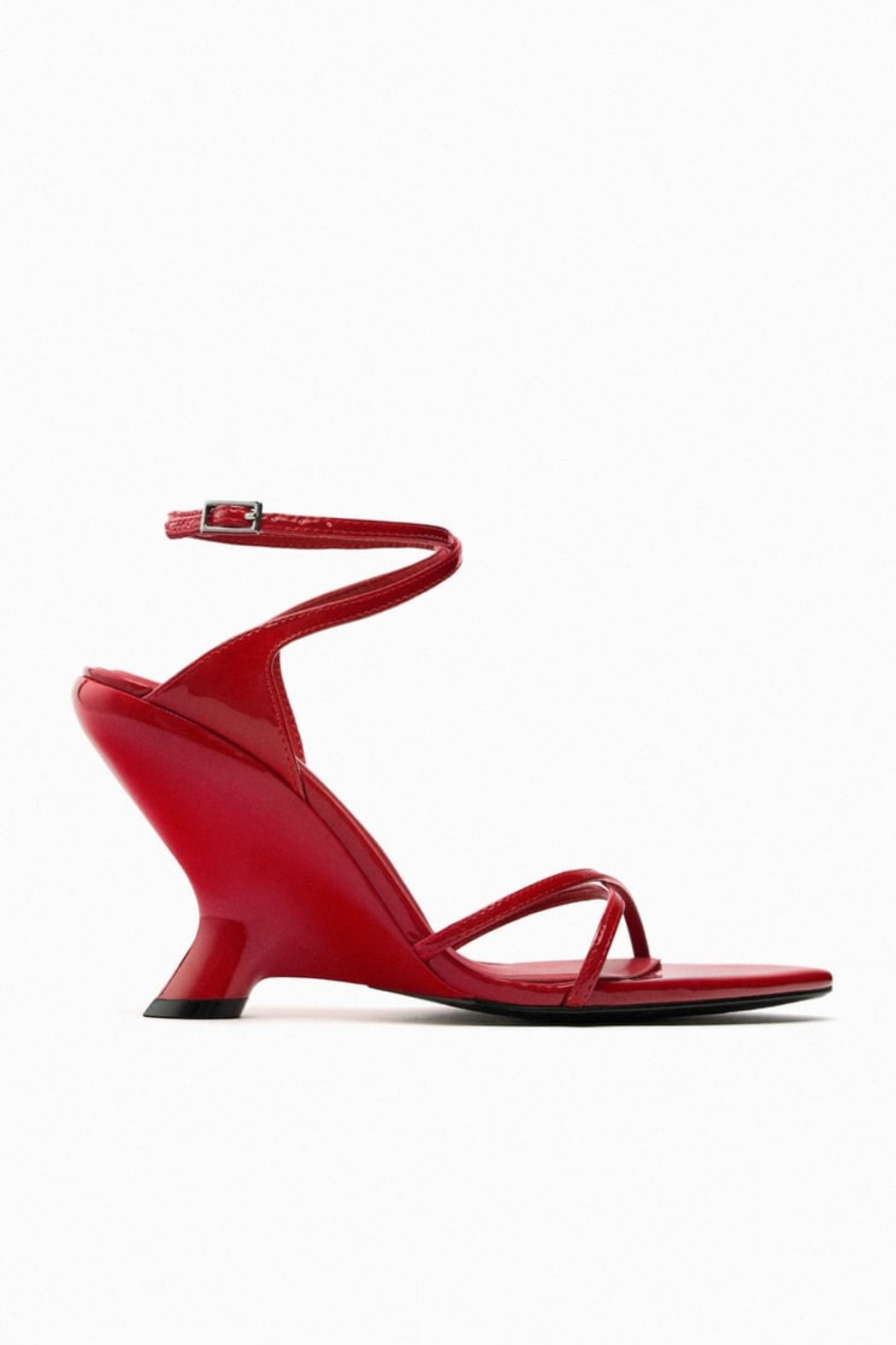 Zara, 7.995 kr.