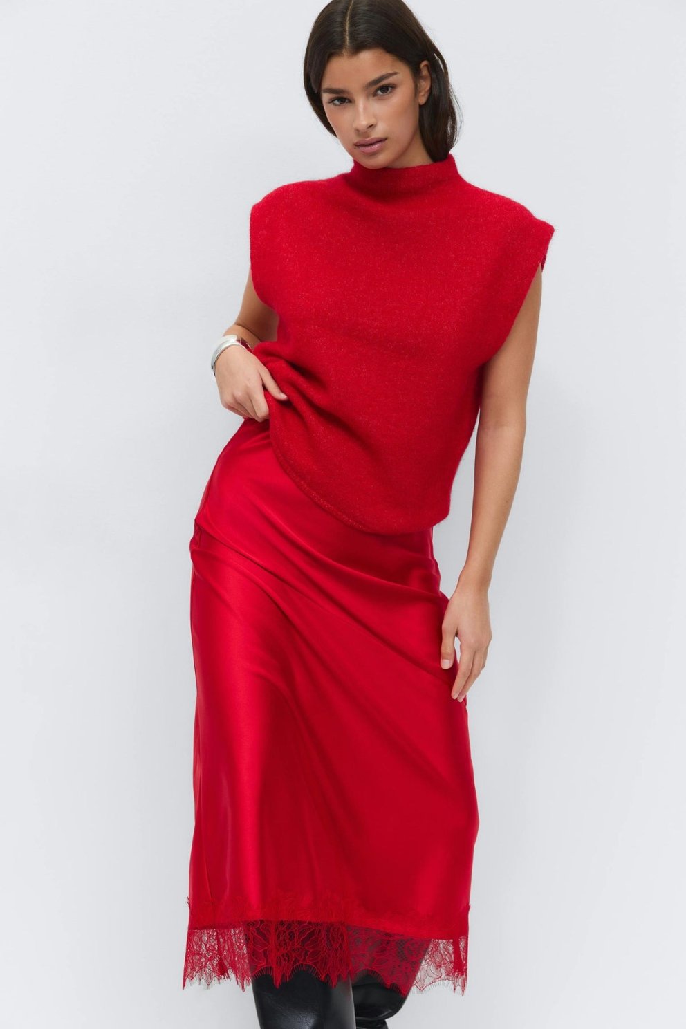 Gina Tricot, 8.495 kr.