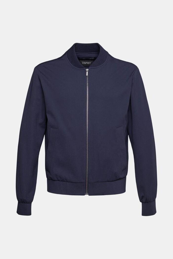 Esprit, 9.995 kr.