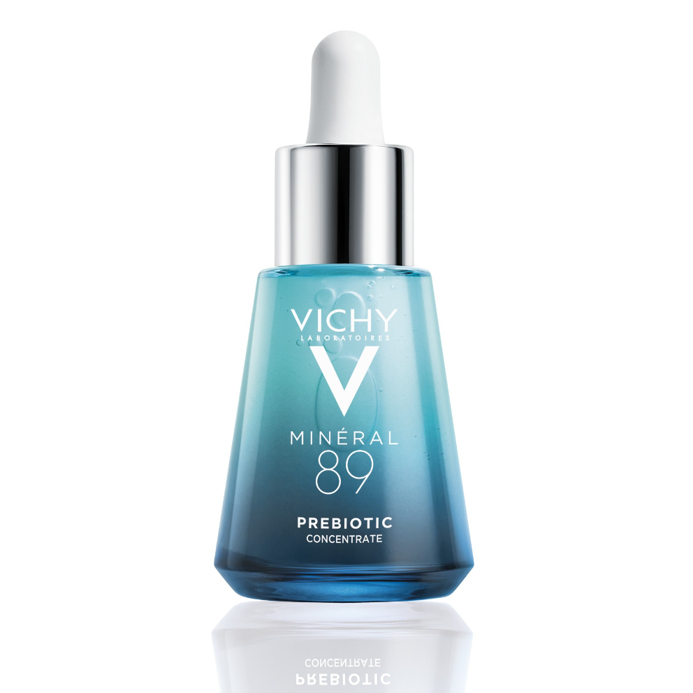  Mineral 89 serumið frá Vichy er goðsagnakennt en formúlan „býr yfir steinefnaríka lindarvatninu frá VICHY, 4% Niacinamide og góðgerlum sem saman mynda formúlu sem róar stressaða húð og flýtir fyrir því að húðin komist í jafnvægi allt að 69% hraðar en með öðrum sambærilegum vörum, “ segir í lýsingu á vörunni. Fullt verð: 8.999 kr.