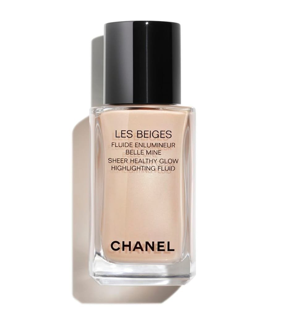Les Beiges Sheer Healthy Glow Highlighting Fluid í litnum Pearly Glow.