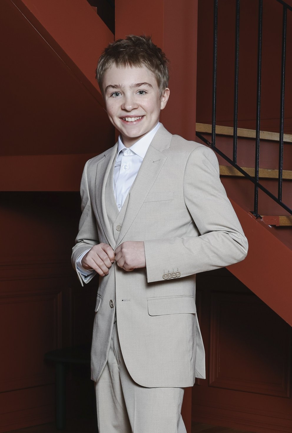 Ljós og lekker jakkaföt fyrir fermingardaginn.