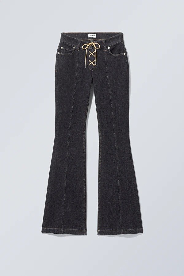 Casey Low Flared Jeans, Weekday, Smáralind.