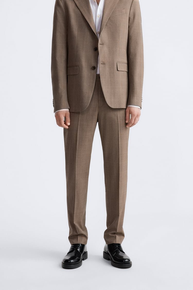 Zara, 8.995 kr.