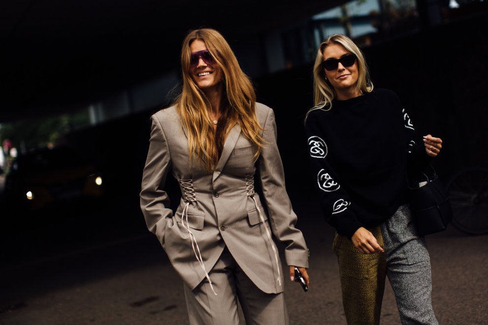 Hversu smart er reimaði díteillinn á þessum blazer?