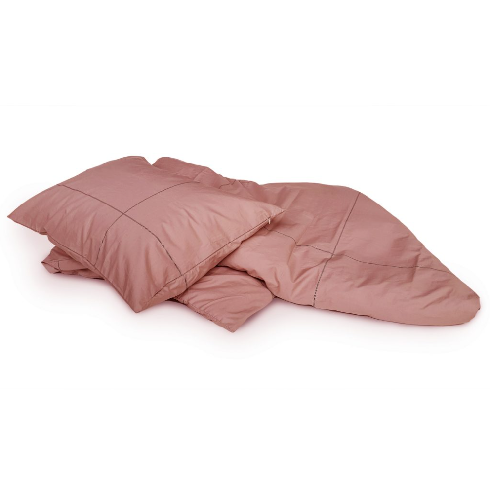 Sængurföt frá IHanna Home, Epal, 15.500 kr.