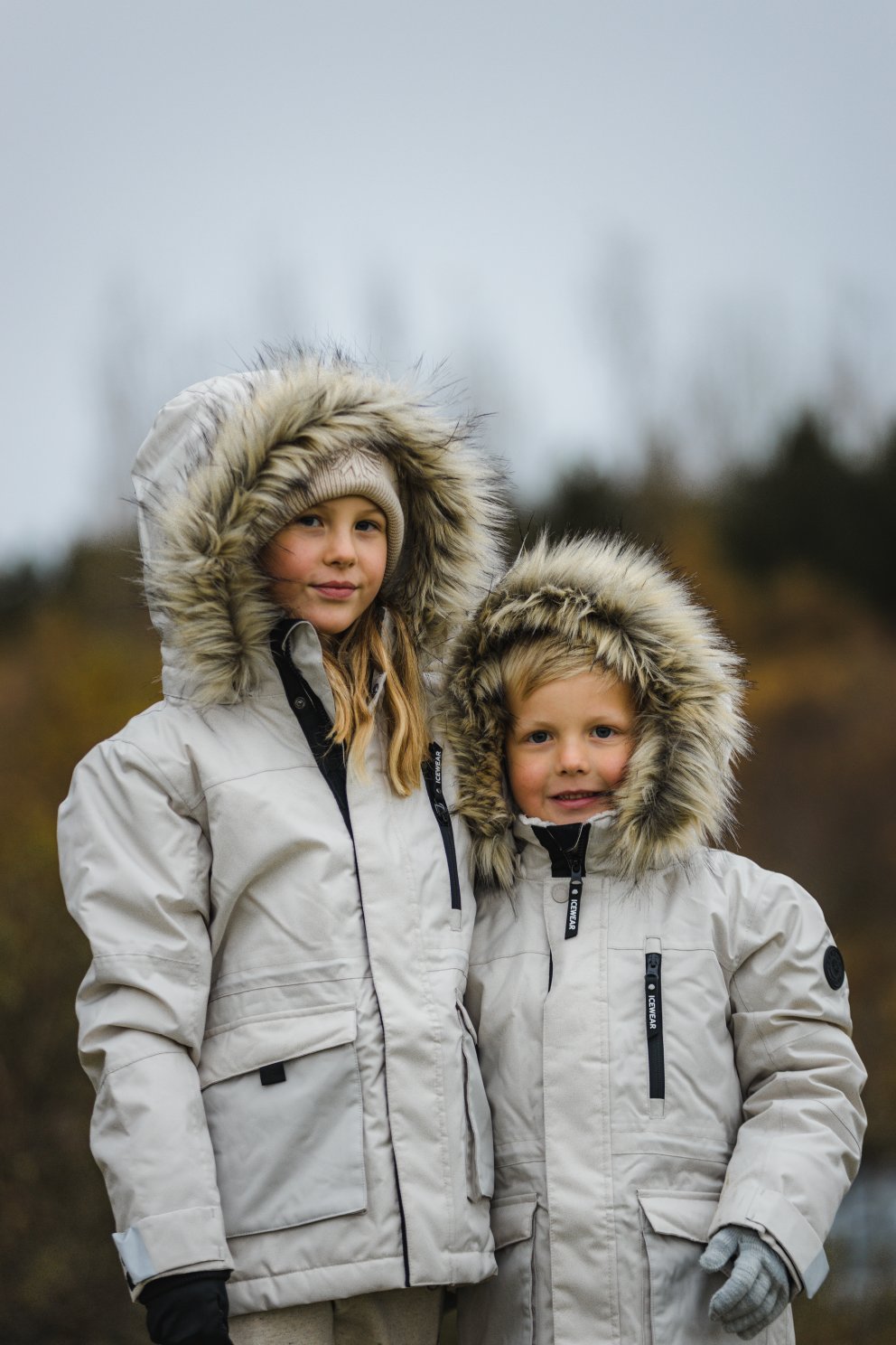 Nú er um að gera að nýta sér 25% afslátt af barnavörum frá Icewear. Við mælum með barnaúlpunni Heiði.