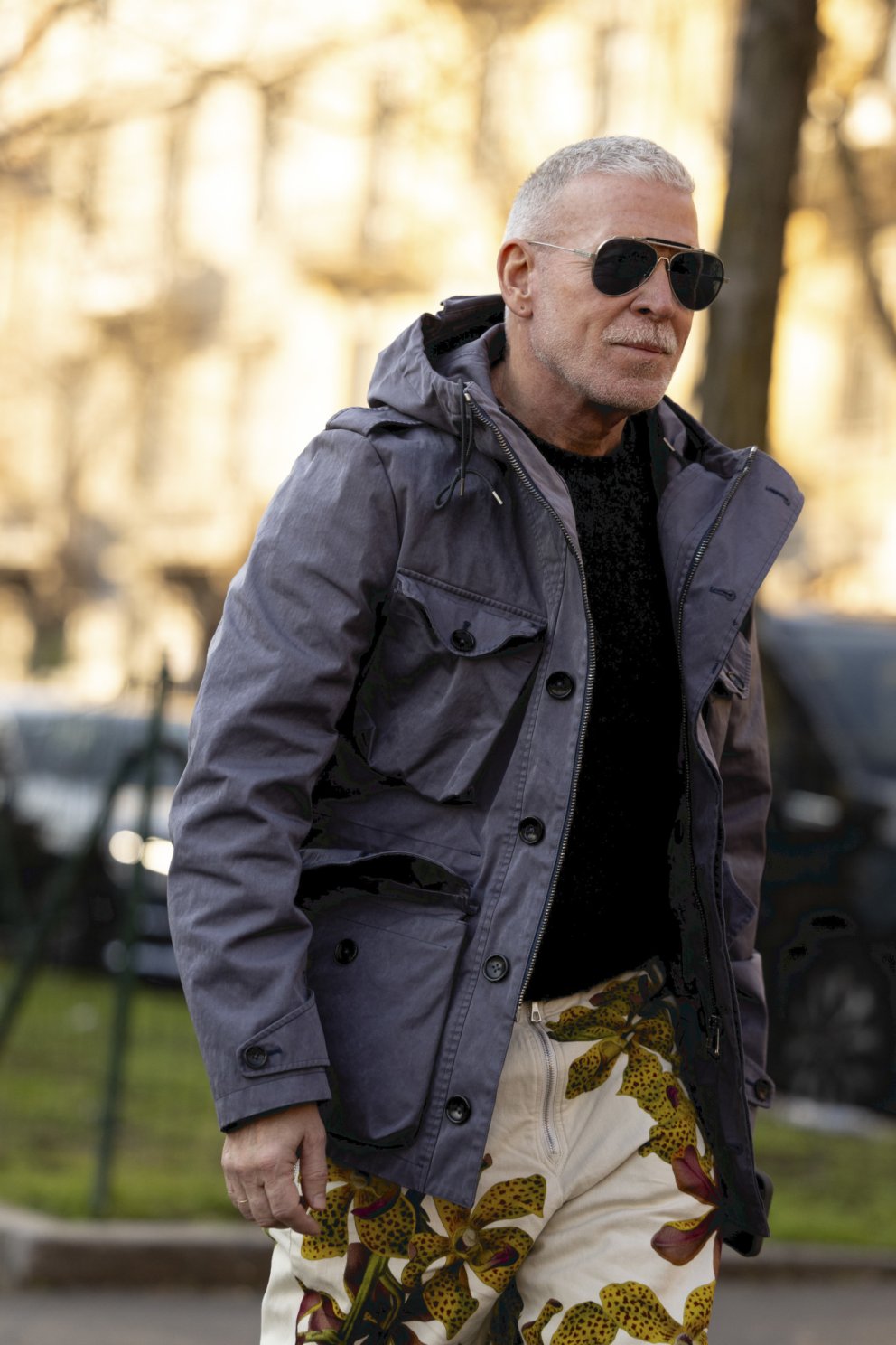 Svipuð týpa fæst frá Tom Ford í Optical Studio, Smáralind.