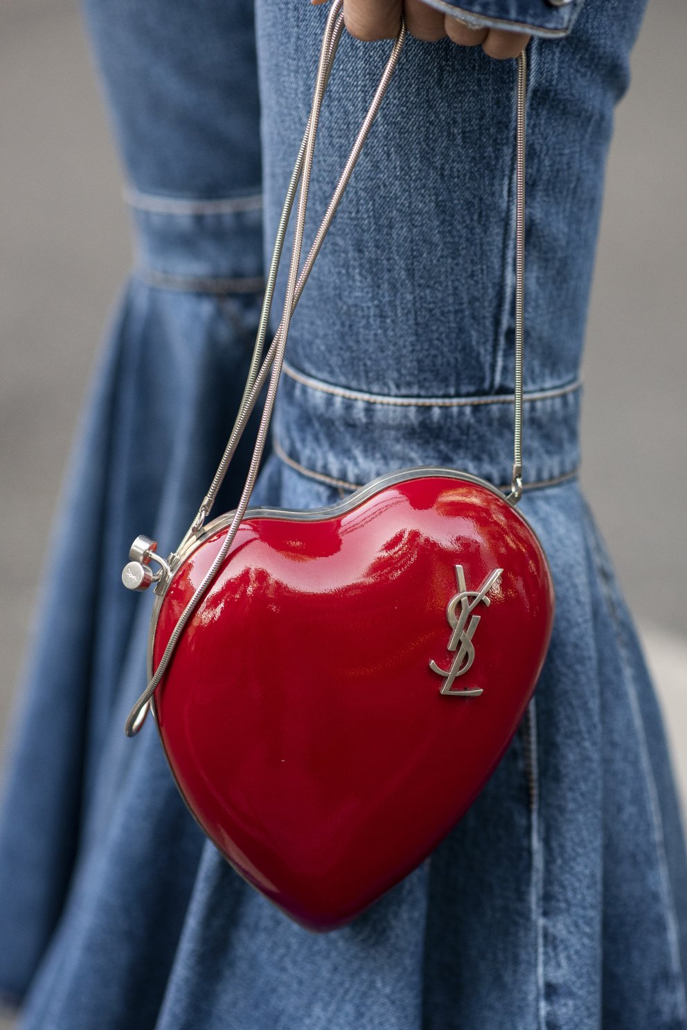 Þessi kjútí frá YSL er einstök.