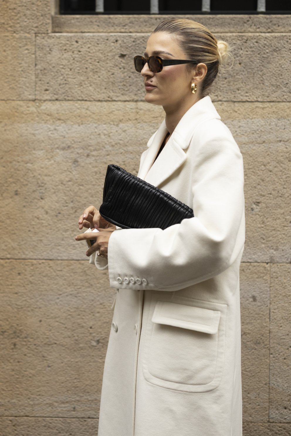 Það er eitthvað einstaklega „dýrt“ við hvíta kápu.