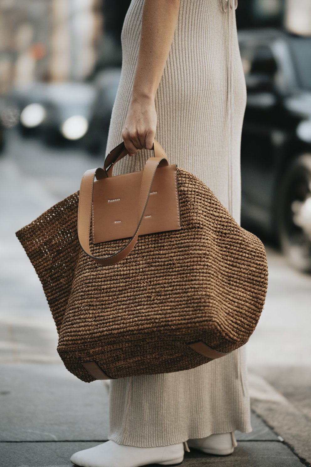 Guðdómleg Proenza Schouler-taska.