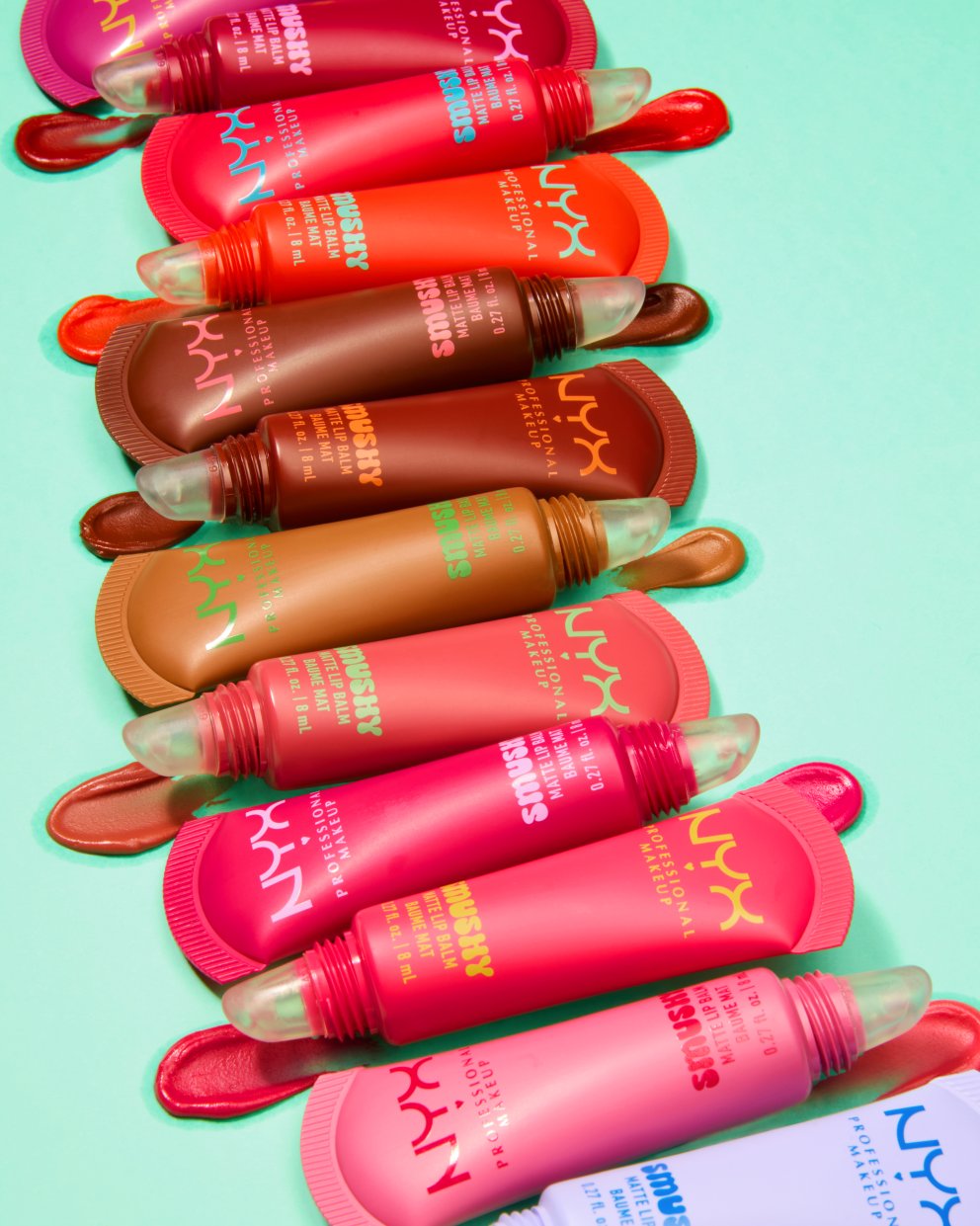 Smushy Matte Lip Balm er vegan varasalvi með mjúkmatta áferð fyrir þau sem vilja þægilegan og auðásetjanlegan lit á varirnar. Spennandi nýjung frá NYX! Hagkaup, 2.092 kr.