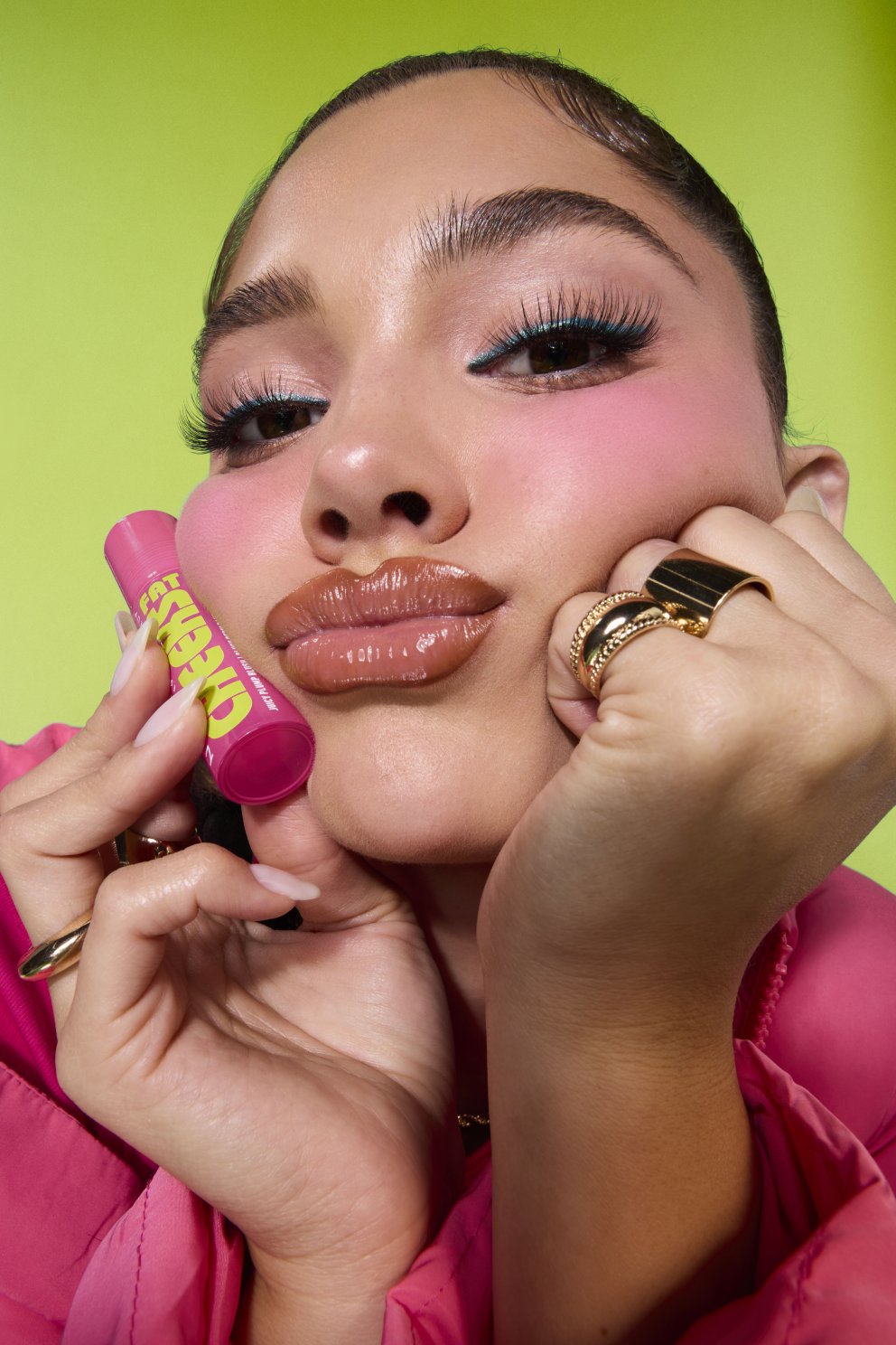 Fat Cheeks frá NYX er fljótandi kinnalitur sem gefur safaríkan, geislandi lit með allt að 24 tíma raka og náttúrulegan ljóma. Hagkaup, 2.011 kr.