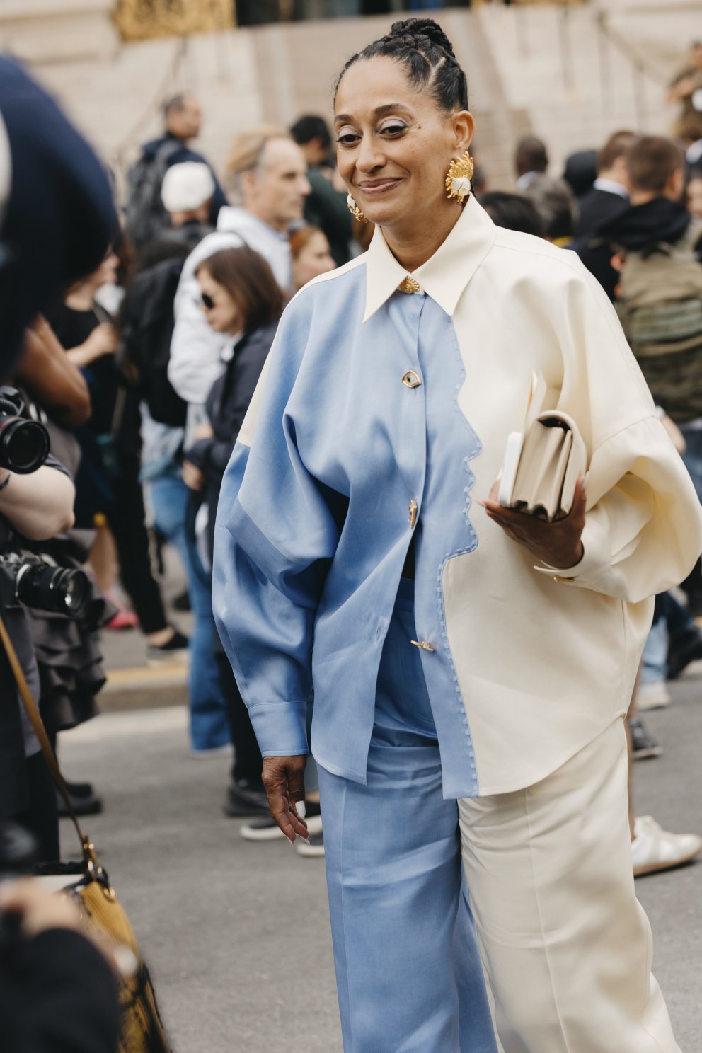 Tracee Ellis Ross, dóttir hinar goðsagnakenndu Diönu Ross, er stílstjarna með meiru og alltaf trú sjálfri sér. Hér í Schiaparelli-dressi.