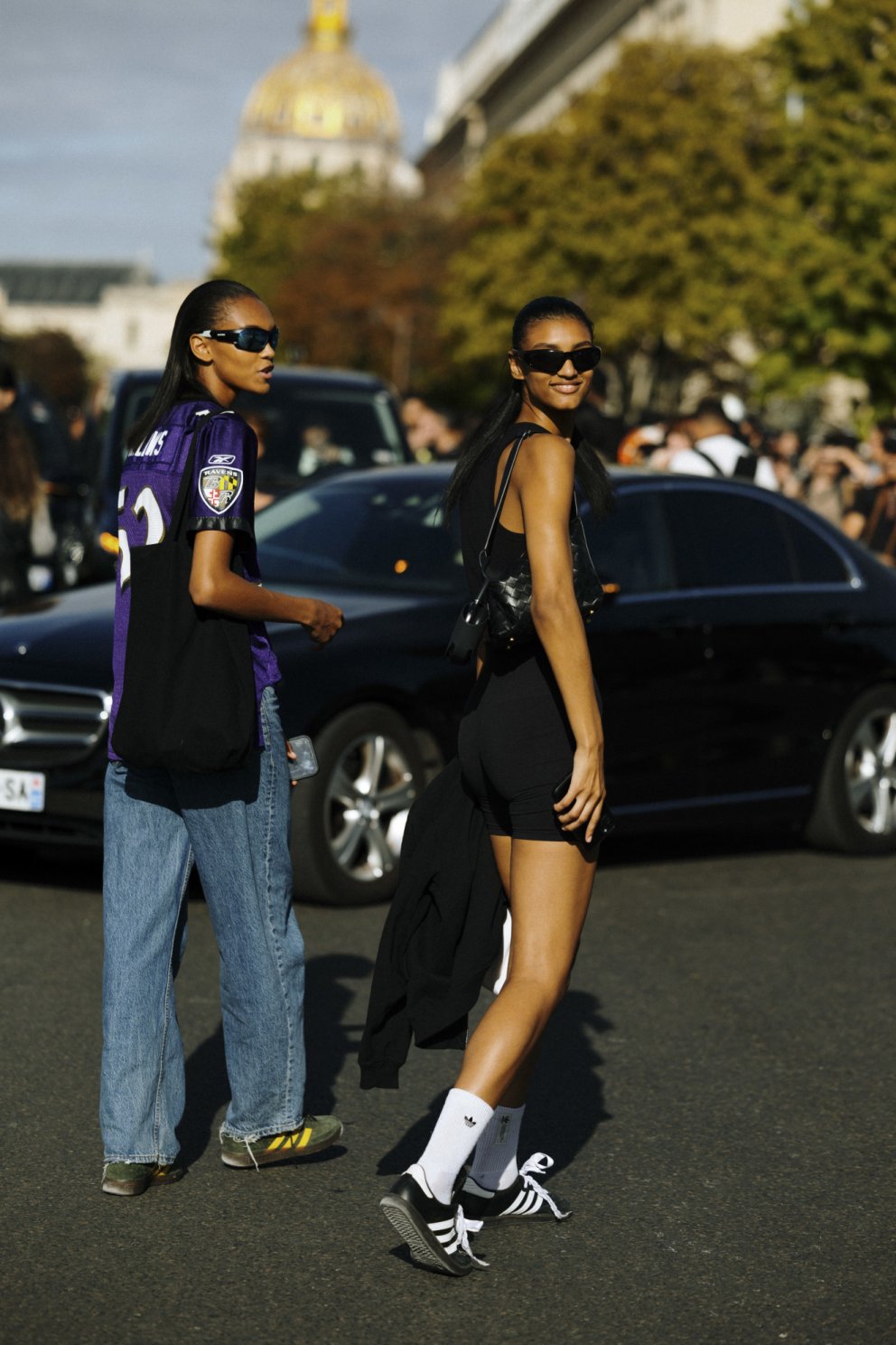 „Model off Duty“-lúkkið á tískuviku í París.