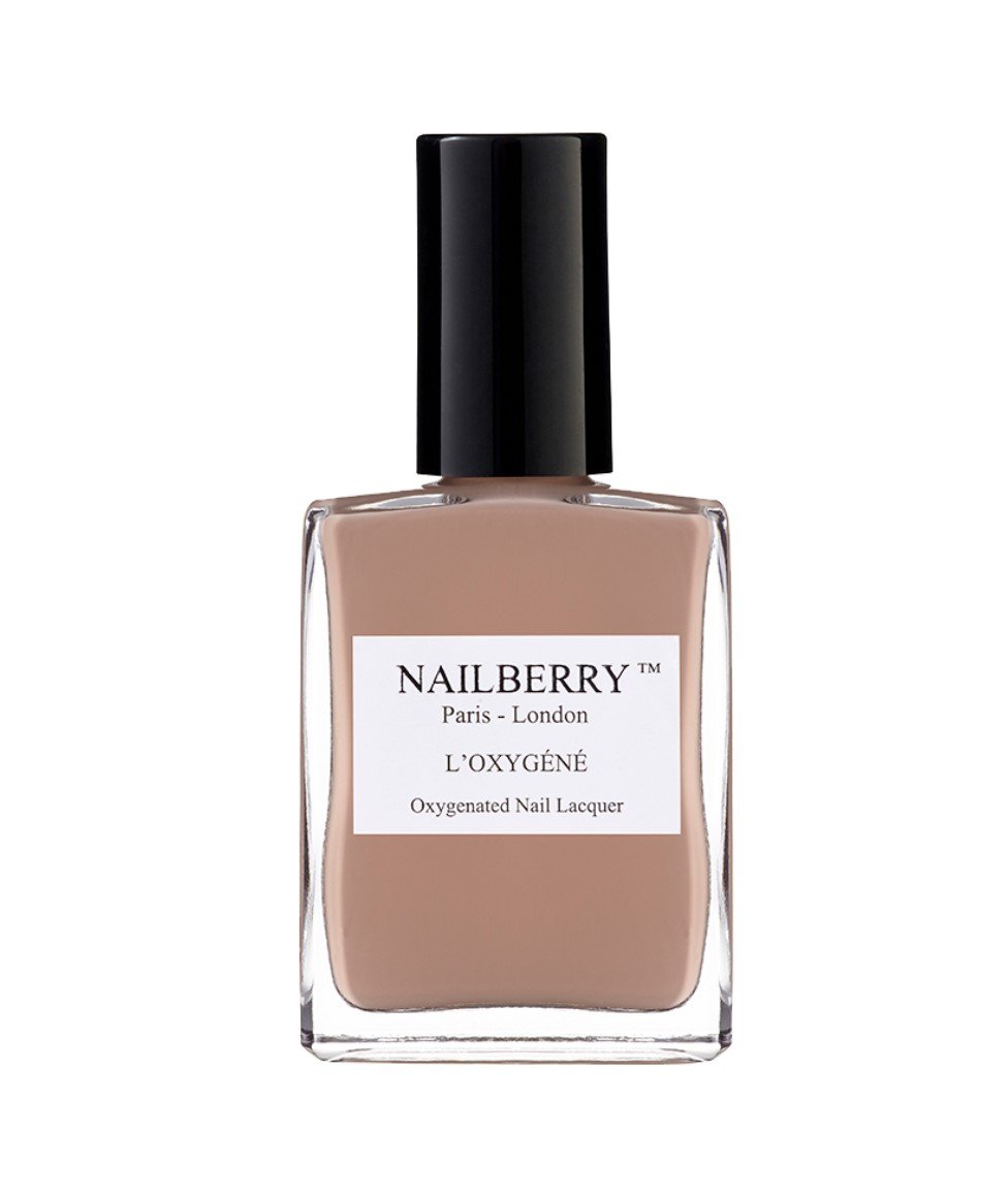 Naglalakk frá Nailberry í litnum Honesty, Elira, 2.990 kr.