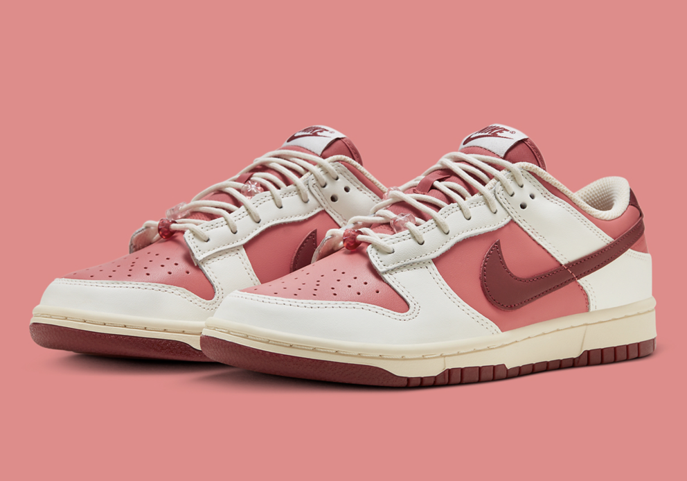 Nike færir okkur þessa skó í tilefni að Valentínusardeginum í ár. 