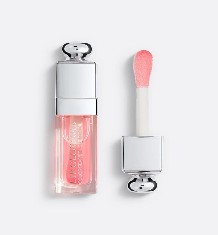 Lip Glow-olían frá Dior er unaðsleg og gefur vörunum megagloss og næringu. Fæst í Hagkaup, Smáralind.