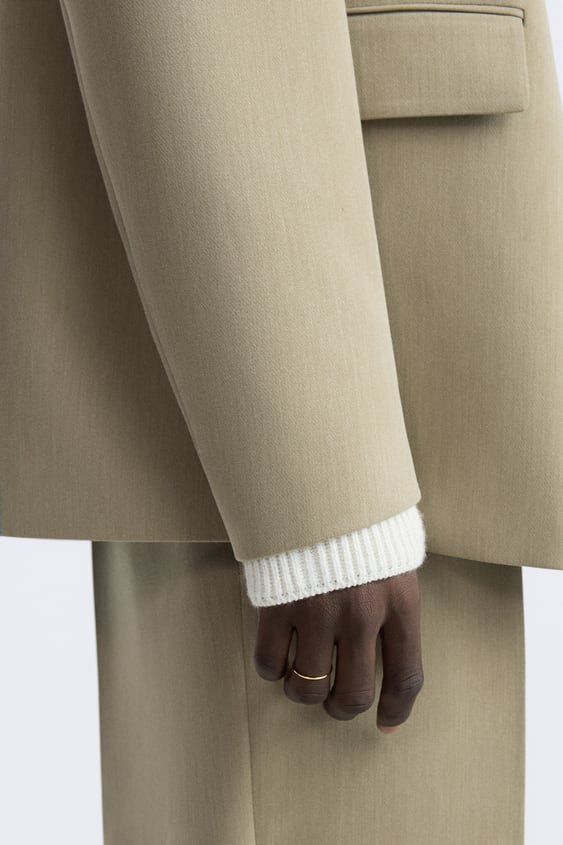 Mínimalískur hringur frá Zara, 2.995 kr.